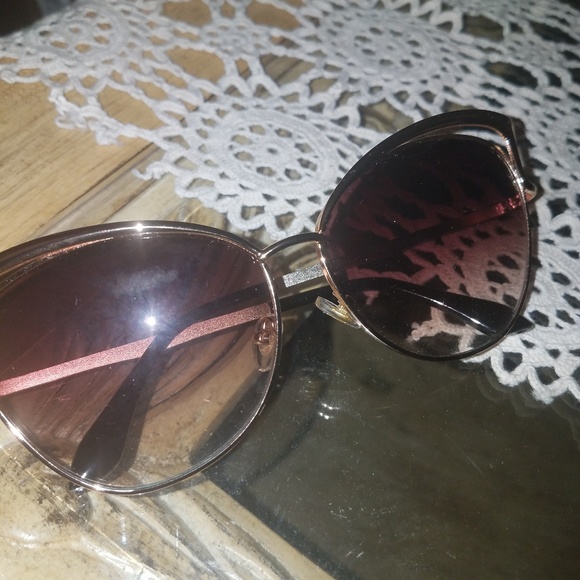 Brown Tinted  Shades - Picture 2 of 4